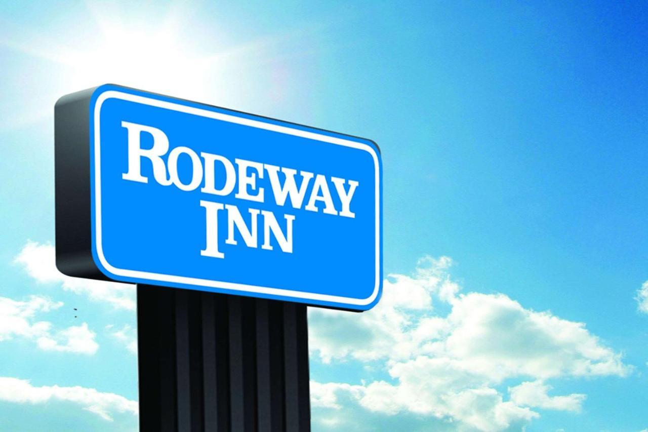 Rodeway Inn Concord Buitenkant foto